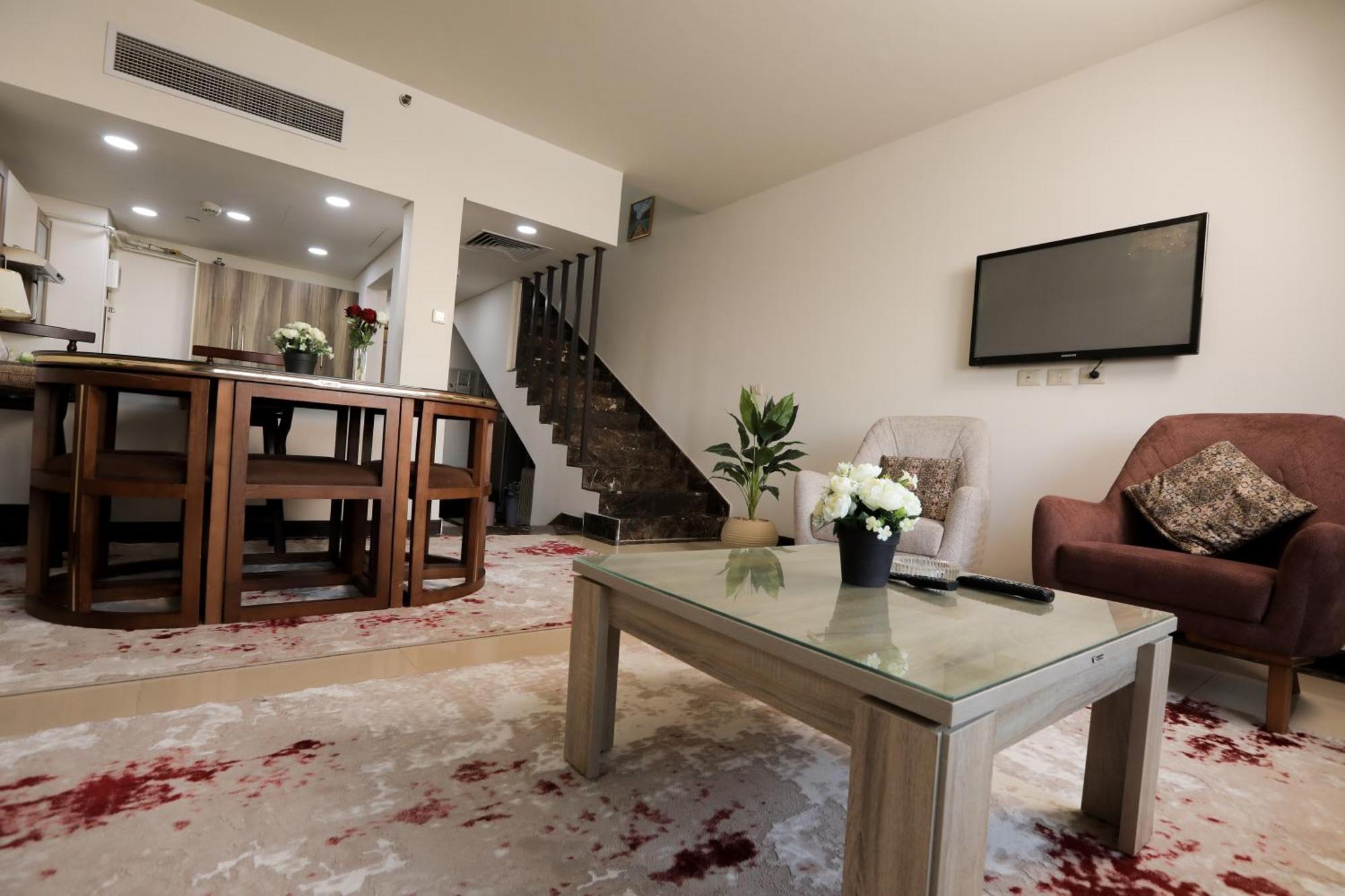Duplex-nyoum New *